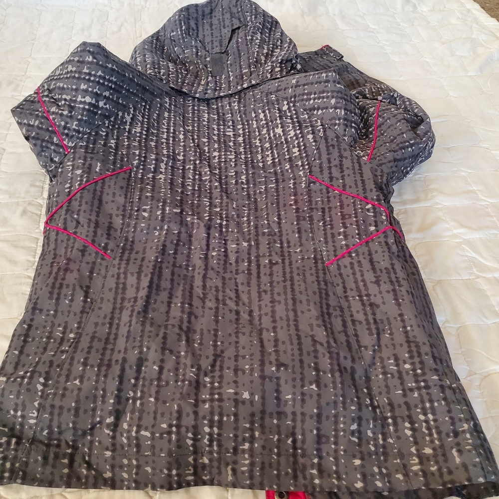 Jacket - Picture 8 of 16